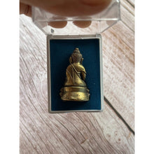 โหลดรูปภาพลงในเครื่องมือใช้ดูของ Gallery Thai Amulet Buddhist Monk, Wat Ceremony Edition
