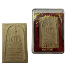 โหลดรูปภาพลงในเครื่องมือใช้ดูของ Gallery Thai Amulet Somdej Style 7 Layers Wat Chaiyo Ceremony Edition
