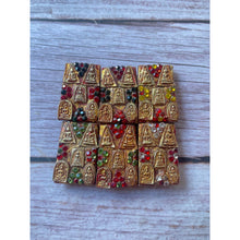 โหลดรูปภาพลงในเครื่องมือใช้ดูของ Gallery Thai Amulet Somdej Style With Gemstone Front And Relic Back, Cultural Keepsake
