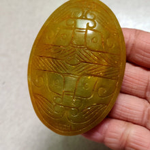 โหลดรูปภาพลงในเครื่องมือใช้ดูของ Gallery Ancient Jade Amulet Coin For Cultural Keepsake And Collectible Display 
Thai Am
