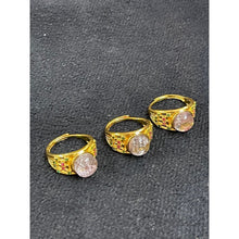โหลดรูปภาพลงในเครื่องมือใช้ดูของ Gallery Brass Ring With Pong Kham Stone - Thai Buddhist Collectible Amulet 
Brass Ring
