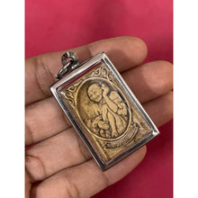 โหลดรูปภาพลงในเครื่องมือใช้ดูของ Gallery Thai Amulet Luang Pu Suang Wat Phraiphatana Cultural Keepsake 
Somd
