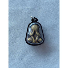 โหลดรูปภาพลงในเครื่องมือใช้ดูของ Gallery Thai Amulet Monk Nakh Wat Hoi Charoen Brass With Waterproof Case
