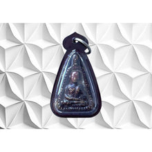โหลดรูปภาพลงในเครื่องมือใช้ดูของ Gallery Small Amulet Coin Buddhist Monk Wat Bang Klan Phichit Red Rust Mater
