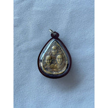 โหลดรูปภาพลงในเครื่องมือใช้ดูของ Gallery Thai Amulet Coin Buddhist Monk With Wat Ceremony Edition, Waterproof
