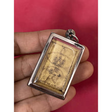 โหลดรูปภาพลงในเครื่องมือใช้ดูของ Gallery Thai Amulet Luang Pu Suang Wat Phraiphatana Cultural Keepsake 
Somd
