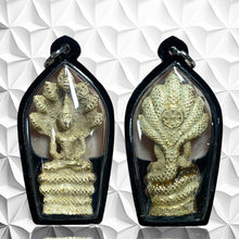 โหลดรูปภาพลงในเครื่องมือใช้ดูของ Gallery Thai Amulet Of Naga Style In High-Quality Waterproof Frame 
Thai Amulet Coin Of
