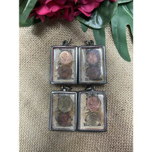 โหลดรูปภาพลงในเครื่องมือใช้ดูของ Gallery Thai Amulet Buddhist Monk From Wat Chao Kha, Nakhon Sawan 
Somdej S
