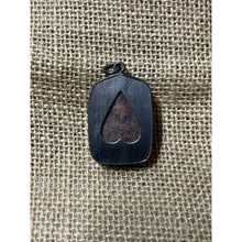 โหลดรูปภาพลงในเครื่องมือใช้ดูของ Gallery Thai Amulet Buddhist Monk Pan, Clay With Gold Leaf, Silver Frame
