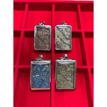 โหลดรูปภาพลงในเครื่องมือใช้ดูของ Gallery Thai Amulet Somdej Style Guan Yu Wat Khositaram Collectible Piece
