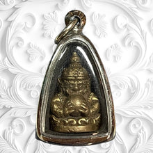 โหลดรูปภาพลงในเครื่องมือใช้ดูของ Gallery Thai Amulet Pendant Necklace, Rahu Moon Inspired, Cultural Keepsake
