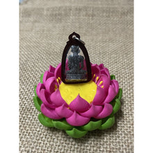 โหลดรูปภาพลงในเครื่องมือใช้ดูของ Gallery Buddhist Monk Inspired Thai Amulet Wat Khositaram Collectible Piece 
Thai Amule
