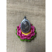 โหลดรูปภาพลงในเครื่องมือใช้ดูของ Gallery Thai Amulet Coin Buddhist Monk, Wat Tako, 2017 Edition, Copper Finis
