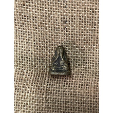 โหลดรูปภาพลงในเครื่องมือใช้ดูของ Gallery Buddhist Monk Inspired Thai Amulet Coin From Wat Bang Klan, Phichit Province 
T
