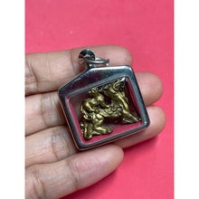 โหลดรูปภาพลงในเครื่องมือใช้ดูของ Gallery Pi Xie Amulet For Protection Against Evil - Thai Buddhist Collectible Amulet 
C
