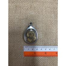 โหลดรูปภาพลงในเครื่องมือใช้ดูของ Gallery Chulalongkorn Amulet Coin With Stainless Steel Frame - Thai Buddhist Collectible
