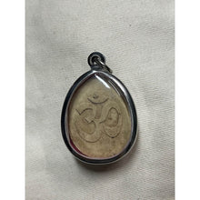 โหลดรูปภาพลงในเครื่องมือใช้ดูของ Gallery Thai Amulet For Business Success And Prosperity In Work And Ventures 
Thai Amul

