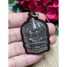 โหลดรูปภาพลงในเครื่องมือใช้ดูของ Gallery Thai Amulet Buddhist Monk From Wat Baan Rai, Waterproof Edition 
Th
