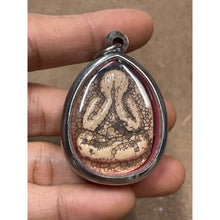 โหลดรูปภาพลงในเครื่องมือใช้ดูของ Gallery Thai Amulet Monk Wat Pradu Chimphlee Cultural Keepsake Ceramic Mater
