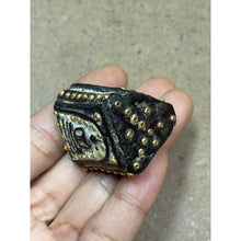 โหลดรูปภาพลงในเครื่องมือใช้ดูของ Gallery Thai Amulet Somdej Style 3-Faced From Wat Phra Kaew Cultural Keepsake
