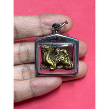 โหลดรูปภาพลงในเครื่องมือใช้ดูของ Gallery Pi Xie Amulet For Protection Against Evil - Thai Buddhist Collectible Amulet 
C
