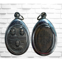 โหลดรูปภาพลงในเครื่องมือใช้ดูของ Gallery Buddhist Monk Inspired Amulet Coin Thai Amulet Collectible Wat Ceremony Edition
