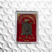 โหลดรูปภาพลงในเครื่องมือใช้ดูของ Gallery Ancient Thai Amulet Buddhist Monk Phra Liw 1993 Edition 
Thai Amule
