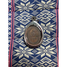 โหลดรูปภาพลงในเครื่องมือใช้ดูของ Gallery Thai Amulet Buddhist Monk From Wat Khao Bandai It, 1960 Edition 
Th

