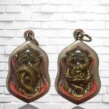 โหลดรูปภาพลงในเครื่องมือใช้ดูของ Gallery Thai Amulet Naga Couple Symbolizing Love and Stability Cultural Keepsake 
Thai
