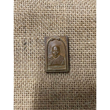 โหลดรูปภาพลงในเครื่องมือใช้ดูของ Gallery Thai Amulet Buddhist Monk From Wat Kha Man Dai, Year 1971 
Thai Amu
