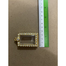 โหลดรูปภาพลงในเครื่องมือใช้ดูของ Gallery Thai Amulet Somdej Style Frame With Micron Gold And Diamond Accents 
Thai Amule
