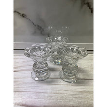 โหลดรูปภาพลงในเครื่องมือใช้ดูของ Gallery Clear Glass Base for Thai Amulet Display - Affordable Collectible Stand 
Thai A
