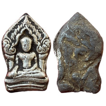 โหลดรูปภาพลงในเครื่องมือใช้ดูของ Gallery Thai Amulet from Wat Phra Si Mahathat, Silver Material, Cultural Keepsake 
Thai
