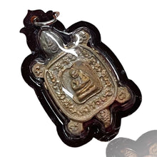 โหลดรูปภาพลงในเครื่องมือใช้ดูของ Gallery Buddhist Monk Inspired Thai Amulet Coin From Wat Rai Tang Thong 
Somdej Style T
