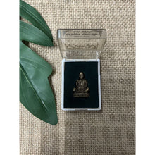 โหลดรูปภาพลงในเครื่องมือใช้ดูของ Gallery Thai Amulet Buddhist Monk, 1993 Wat Ban Rai Edition, Large Size, Gol
