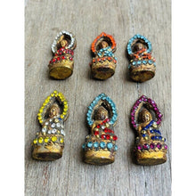 โหลดรูปภาพลงในเครื่องมือใช้ดูของ Gallery Thai Amulet With Gemstone, Wat Ceremony Edition, Random Selection
