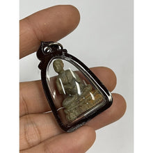 โหลดรูปภาพลงในเครื่องมือใช้ดูของ Gallery Thai Amulet Of Buddha Monk Phra Upakut, Sun Gazing Pose, Cultural Ke
