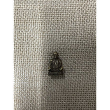 โหลดรูปภาพลงในเครื่องมือใช้ดูของ Gallery Thai Amulet Buddhist Monk, 1993 Wat Ban Rai Edition, Large Size, Gol
