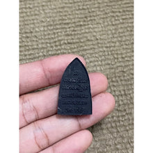 โหลดรูปภาพลงในเครื่องมือใช้ดูของ Gallery Thai Amulet Coin From Wat Phra Kaew, Cultural Keepsake, Historic Thai Temple Ite
