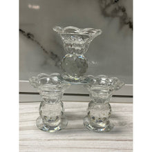 โหลดรูปภาพลงในเครื่องมือใช้ดูของ Gallery Clear Glass Base For Thai Amulet Display - Affordable Collectible Stand 
Thai A
