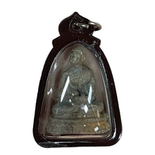 โหลดรูปภาพลงในเครื่องมือใช้ดูของ Gallery Thai Amulet Of Buddha Monk Phra Upakut, Sun Gazing Pose, Cultural Ke
