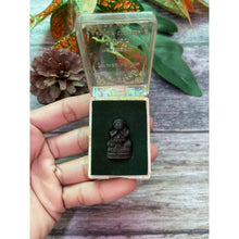 โหลดรูปภาพลงในเครื่องมือใช้ดูของ Gallery Thai Amulet Buddhist Monk Wat Ban Rai With Original Box
