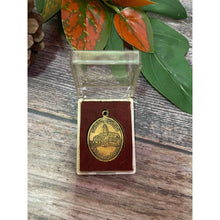 โหลดรูปภาพลงในเครื่องมือใช้ดูของ Gallery Thai Amulet Coin Buddhist Monk Yim Rop Sap Wat Phraiphatana Collecti
