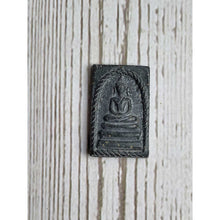 โหลดรูปภาพลงในเครื่องมือใช้ดูของ Gallery Thai Amulet Somdej Style With Gold Powder, Wat Ceremony Edition 
Thai Amulet So
