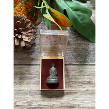 โหลดรูปภาพลงในเครื่องมือใช้ดูของ Gallery Buddhist Monk Inspired Thai Amulet Wat Nong Pho Nakhon Sawan With Original Box
