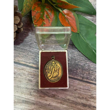 โหลดรูปภาพลงในเครื่องมือใช้ดูของ Gallery Thai Amulet Coin Buddhist Monk Yim Rop Sap Wat Phraiphatana Collecti
