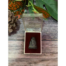 โหลดรูปภาพลงในเครื่องมือใช้ดูของ Gallery Buddhist Monk Inspired Thai Amulet Coin Wat Klongkaram 1985 Original Box 
Thai
