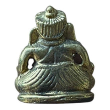 โหลดรูปภาพลงในเครื่องมือใช้ดูของ Gallery Thai Amulet Ganesha Brass Collectible Cultural Keepsake 
Ganesha Amulet Coin Th
