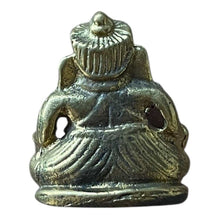 โหลดรูปภาพลงในเครื่องมือใช้ดูของ Gallery Thai Amulet Ganesha Brass Collectible Cultural Keepsake 
Ganesha Amulet Coin Th
