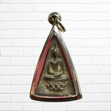 โหลดรูปภาพลงในเครื่องมือใช้ดูของ Gallery Thai Amulet Somdej Style Buddhist Monk For Collectors And Enthusiast
